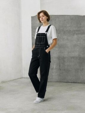 *WEWOREWHAT* NWT Black denim overalls